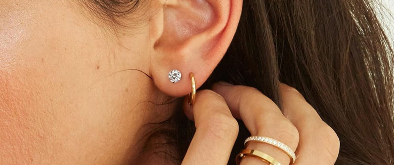 Hoop Earrings vs. Stud Earrings