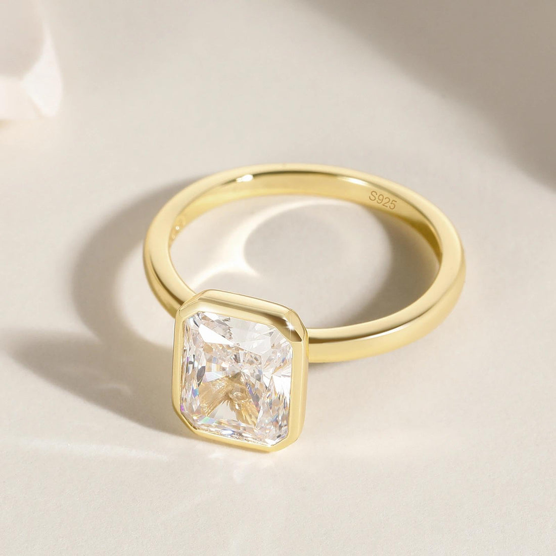 3CT Cubic Zirconia Bezel Wedding Ring