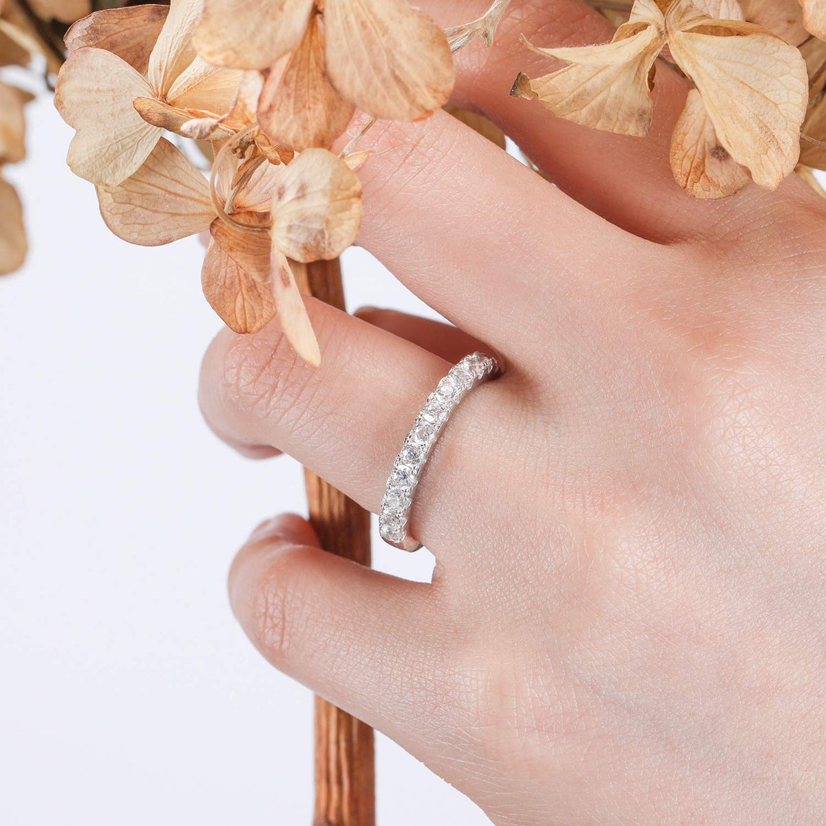 eamti, travel ring, eamti jewelry, travel rings, cubic zirconia engagement rings, cz travel rings, travel engagement rings, zirconia jewelry affordable, fake rings for travel