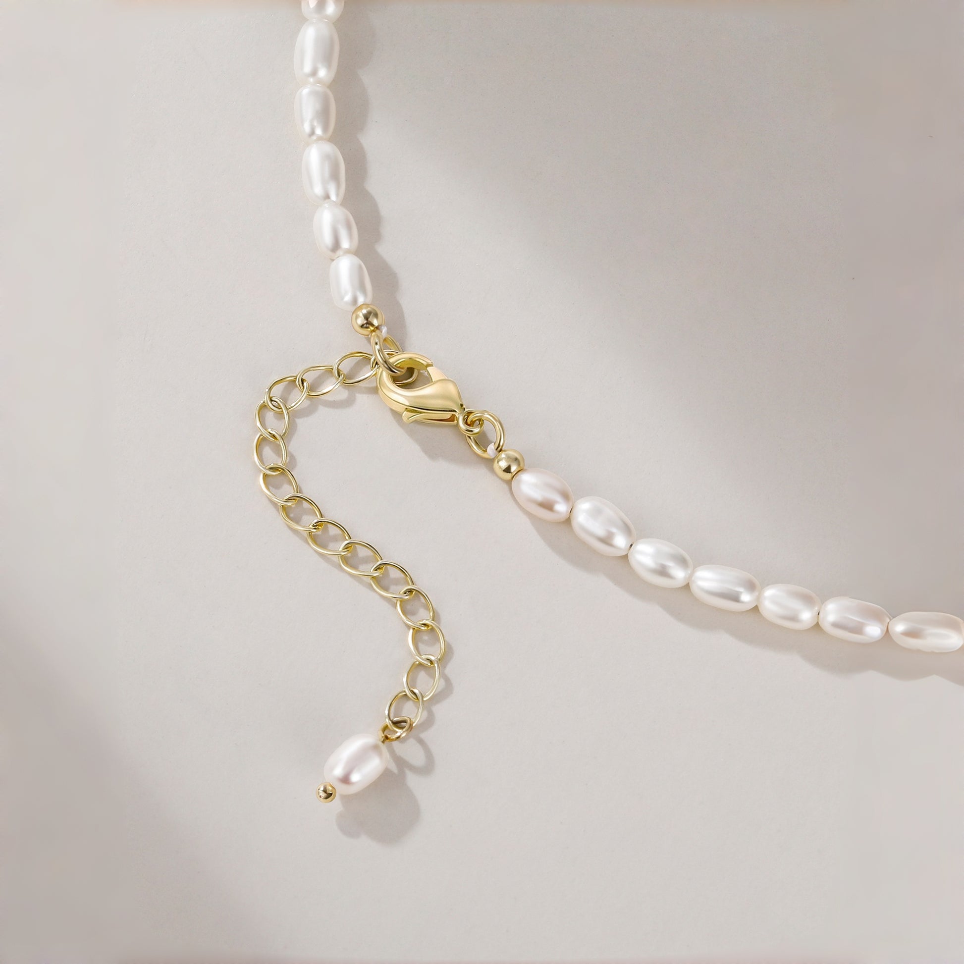 3-5mm pearl necklace, freshwater pearl necklace, pearl necklace for brides, wedding pearl necklace, white pearl, pearl choker necklace​, gold and pearl necklace​, white pearl necklace​, chunky pearl necklace, tiny pearl necklace, necklace pearl chain