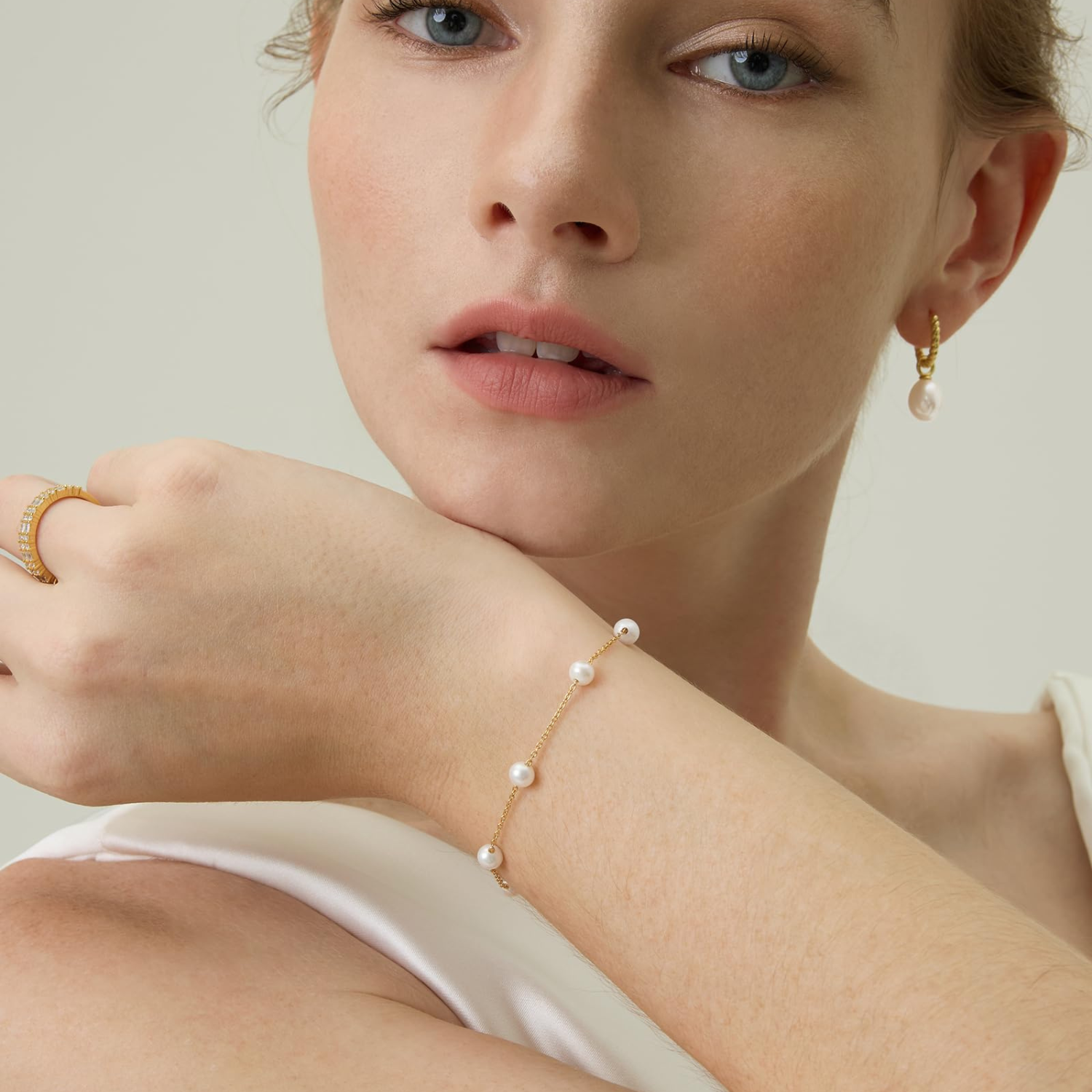 freshwater pearl bracelet, pearl bracelet, gold plated, affordable jewelry, stackable bracelet, gold and pearl bracelet, Sterling Silver
