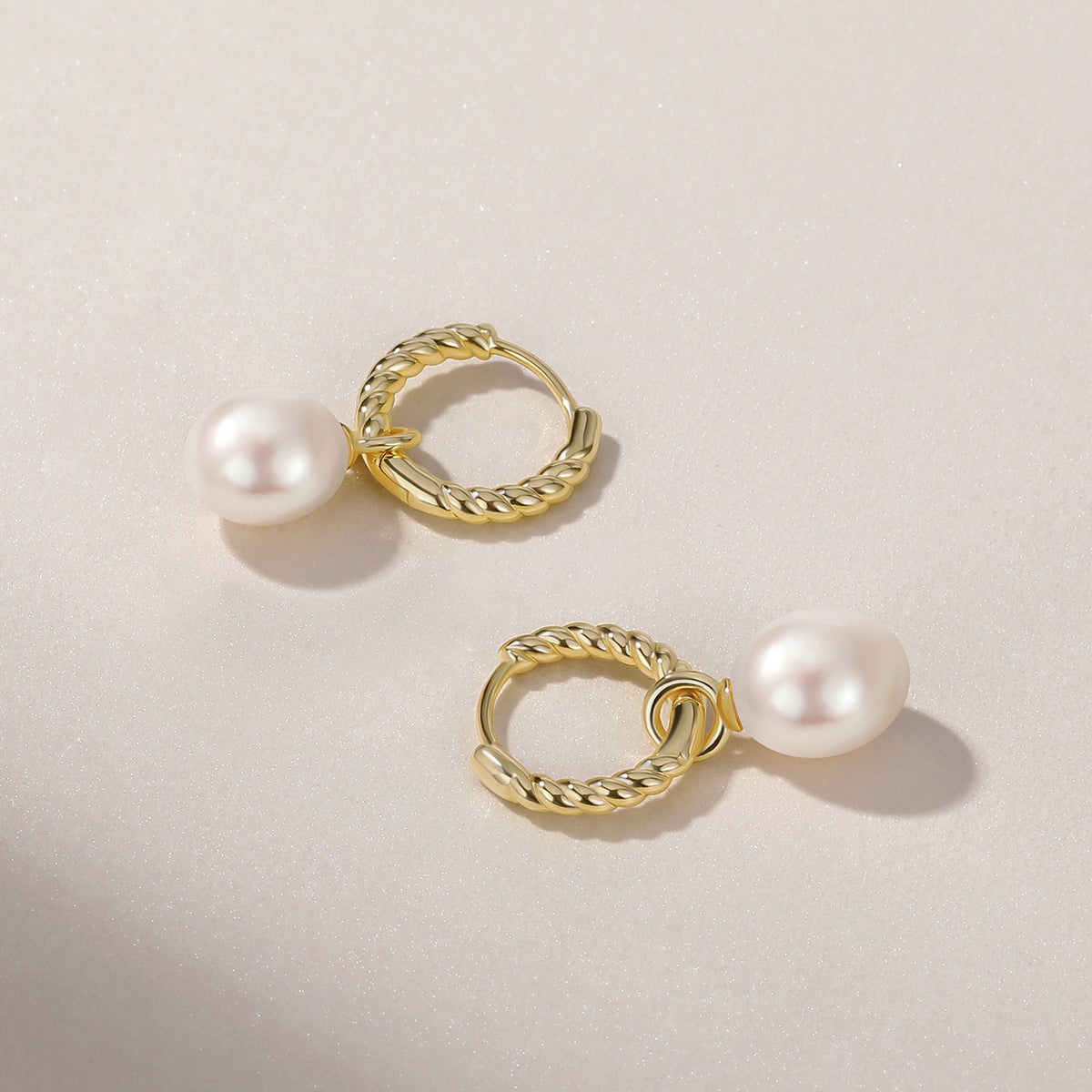 freshwater pearl earrings for women,  s925  post earrings for women, pearl drop earrings, 14k gold plated pearl earrings, eamti earrings, eamti pearl earrings, eamti jewelry