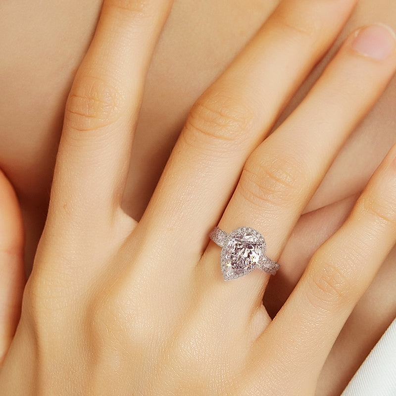 stunning wedding rings; vintage engagement rings; Eamti;