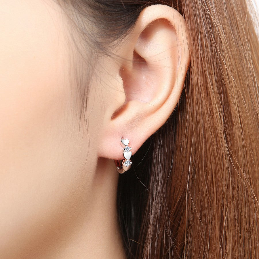 heart huggie, huggie earrings, earrings for women, zicrconia huggie earrings