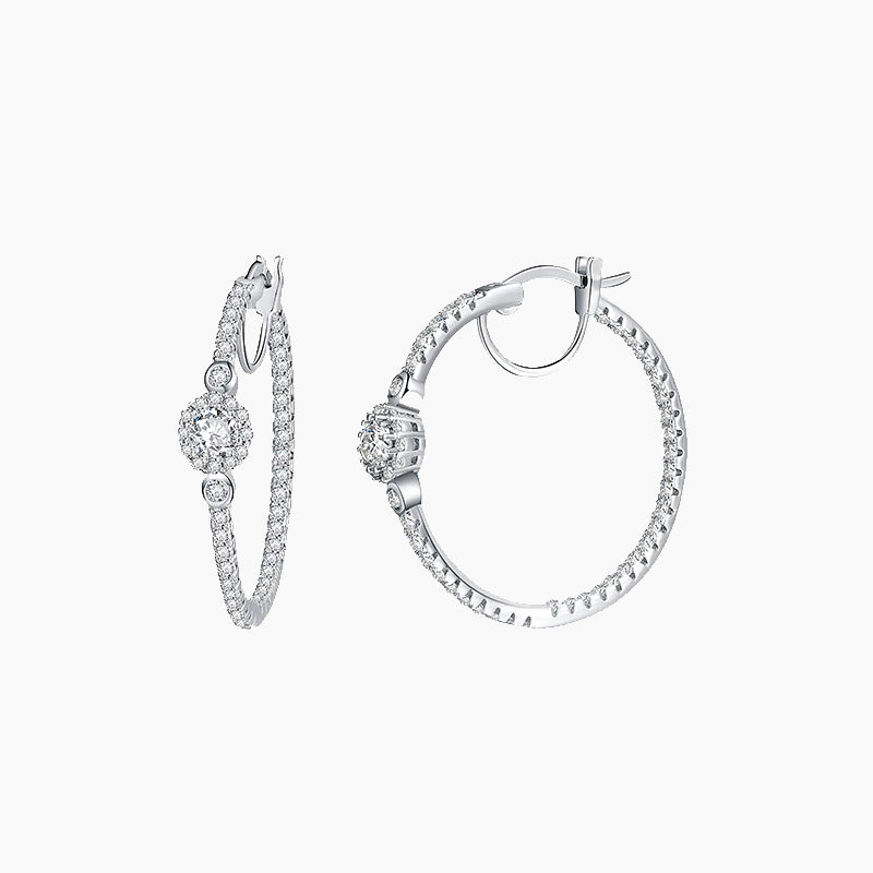 Orecchini a cerchio in argento sterling con zirconi cubici