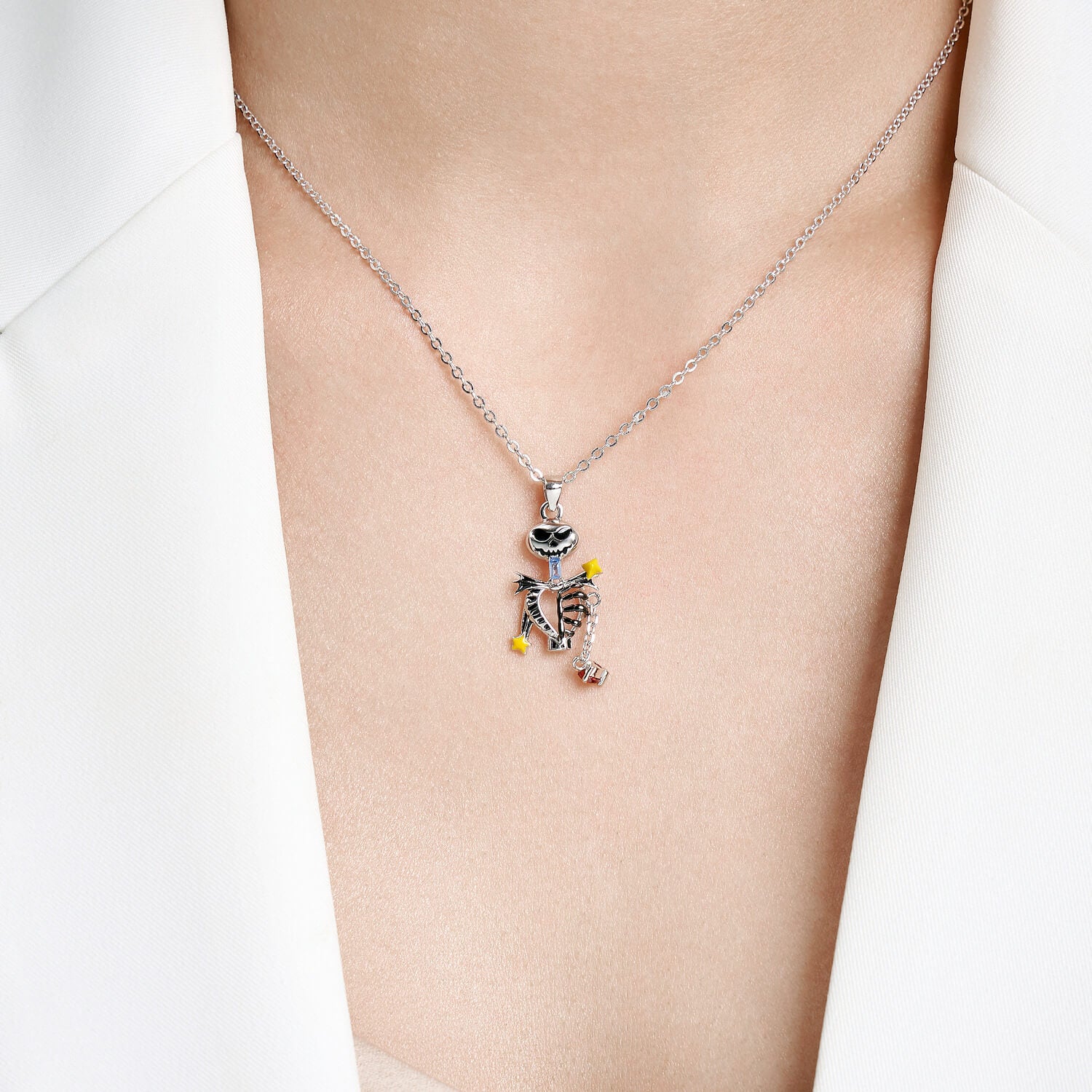 Collana con ciondolo scheletro di Halloween in argento sterling