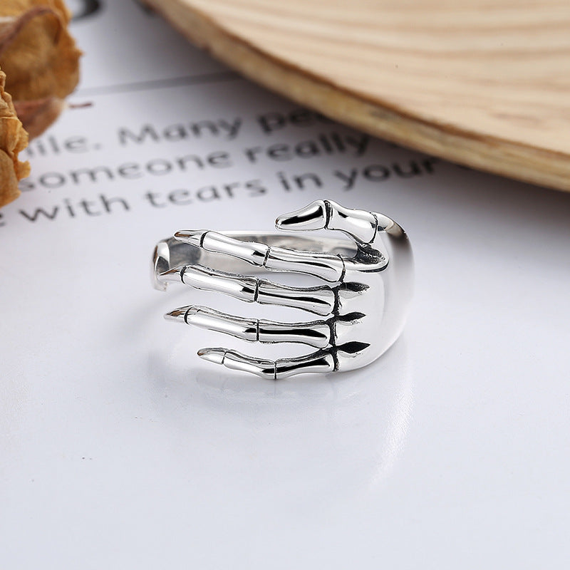 Halloween Classic Skeleton Hand Ring